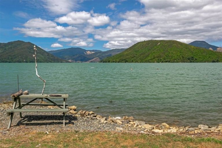 Photo of property in 1768 Kaiuma Bay Road, Kaiuma Bay, Havelock, 7178