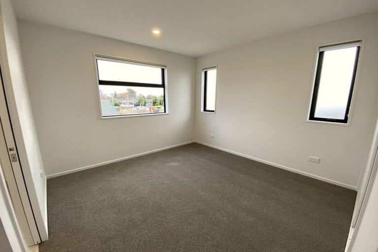 Photo of property in 3/16 Smith Street, Woolston, Christchurch, 8062