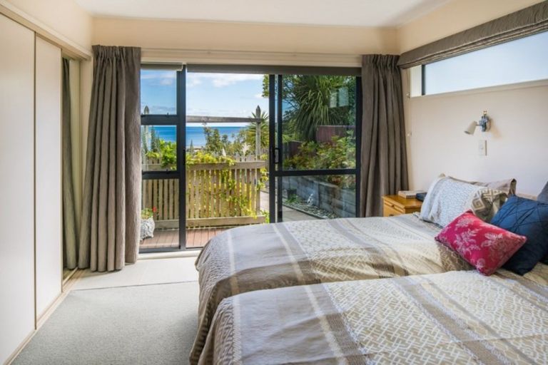 Photo of property in 45 Mana View Road, Paremata, Porirua, 5026