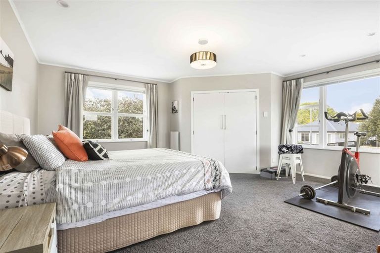 Photo of property in 4 Gordon Street, Hillcrest, Hamilton, 3216