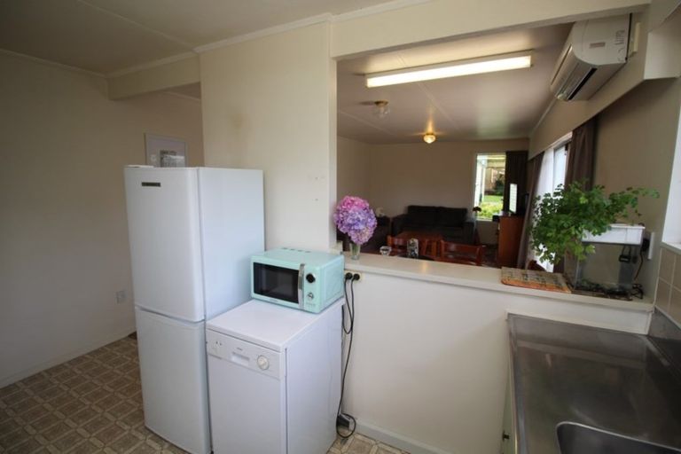 Photo of property in 2/10 Oxford Street, Marton, 4710