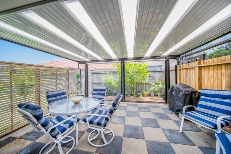 Photo of property in 2 Roto View, One Tree Point, 0118