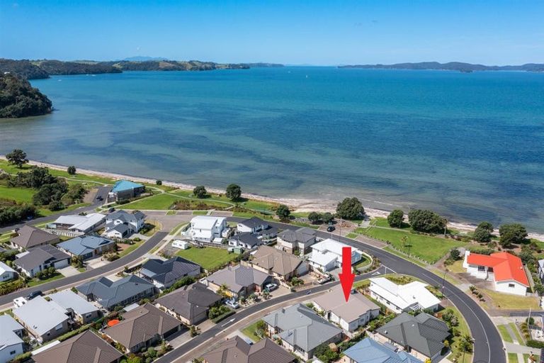 Photo of property in 10 Piper Lane, Snells Beach, 0920