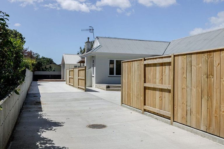 Photo of property in 43 Birmingham Street, Takaro, Palmerston North, 4412