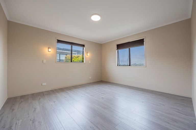 Photo of property in 20 Toroa Street, Torbay, Auckland, 0630