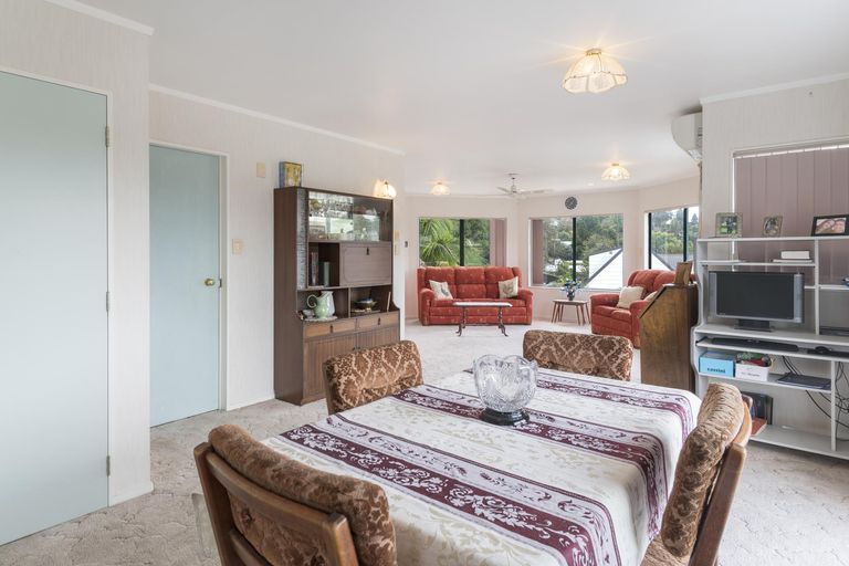 Photo of property in 131a Darraghs Road, Brookfield, Tauranga, 3110