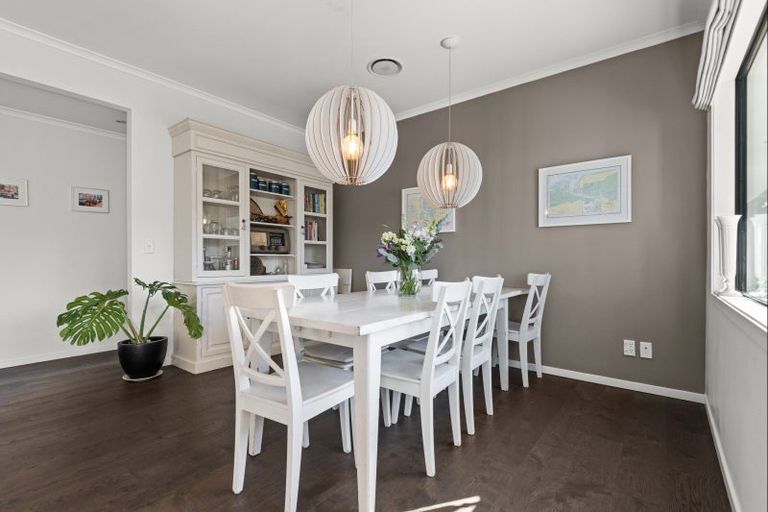 Photo of property in 69 Polson Hill Drive, Aokautere, Palmerston North, 4471