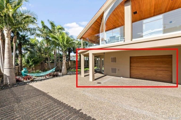 Photo of property in 88a Picasso Drive, West Harbour, Auckland, 0618