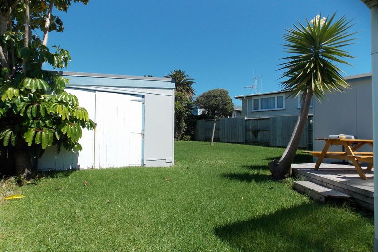 Photo of property in 3 Scarborough Road, Waihi Beach, 3611