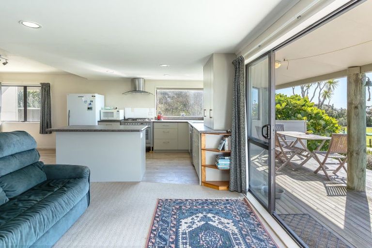 Photo of property in 295 Mataikona Road, Mataikona, Masterton, 5889