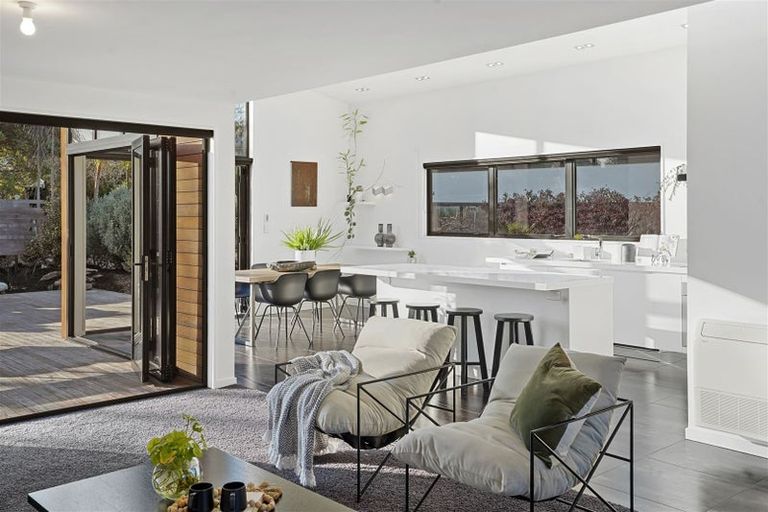 Photo of property in 17 Chislehurst Place, Bryndwr, Christchurch, 8052