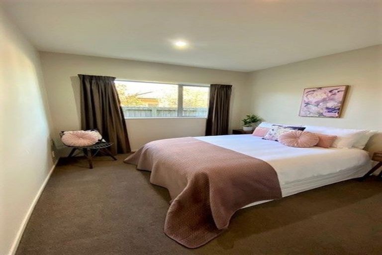 Photo of property in 15 Pukeko Place, Rangiora, 7400