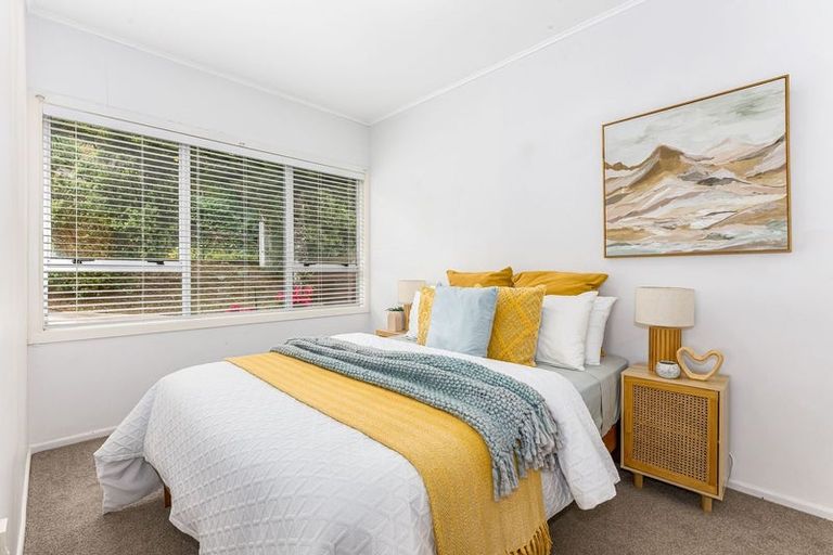 Photo of property in 27 Paremata Crescent, Paremata, Porirua, 5024