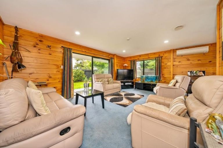 Photo of property in 52a Thackeray Street, Trentham, Upper Hutt, 5018