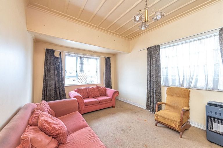 Photo of property in 22 Niblett Street, Whanganui, 4500
