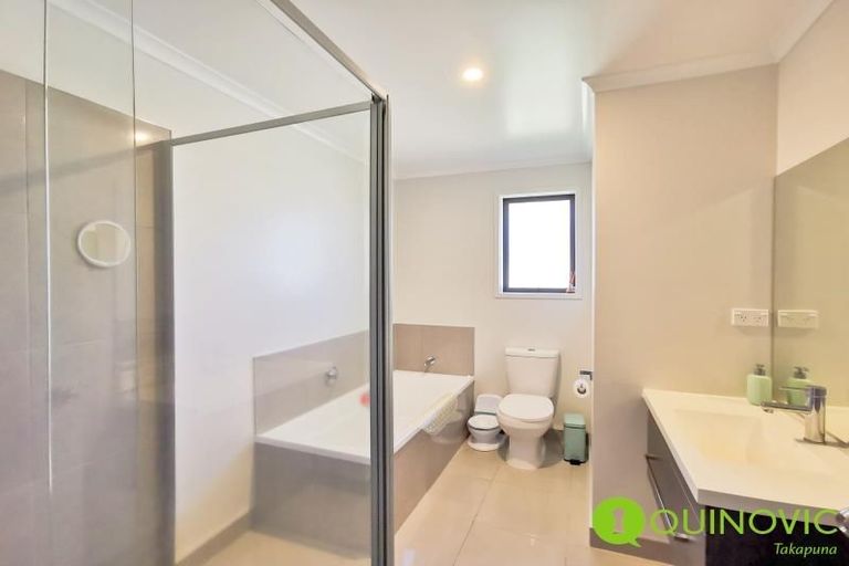 Photo of property in 28 Discovery Drive, Gulf Harbour, Whangaparaoa, 0930