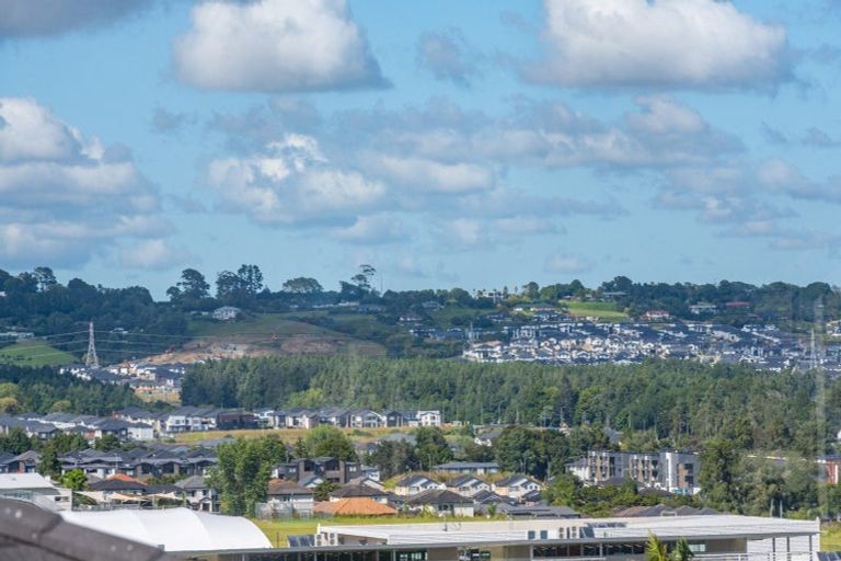 Photo of property in 231 Jeffs Road, Flat Bush, Auckland, 2016