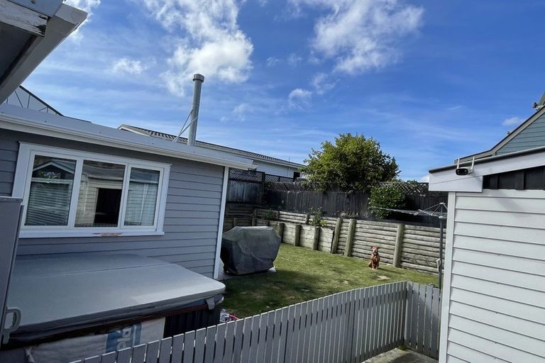 Photo of property in 33 Dominion Park Street, Johnsonville, Wellington, 6037