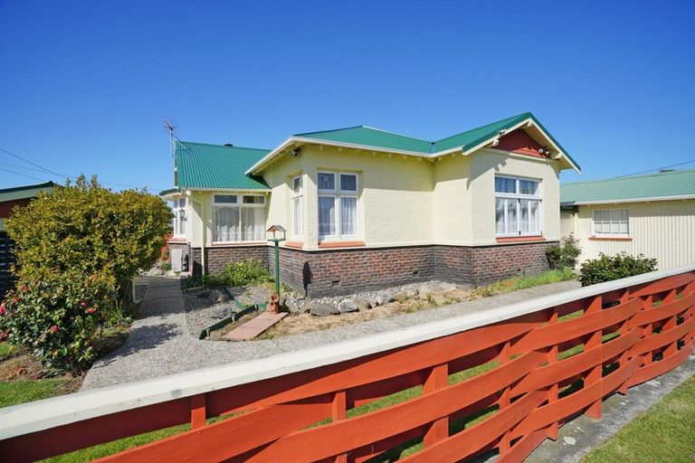 Photo of property in 71 Heywood Street, Grasmere, Invercargill, 9810