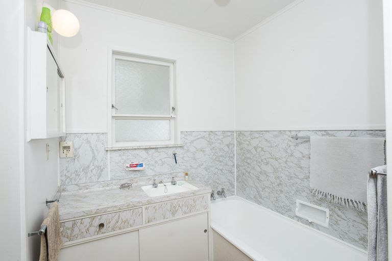 Photo of property in 254 Whitaker Street, Whataupoko, Gisborne, 4010