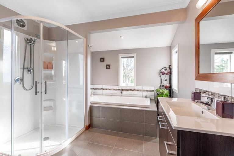 Photo of property in 29 Panorama Drive, Welcome Bay, Tauranga, 3175