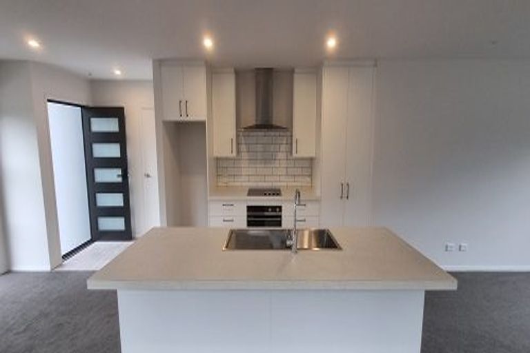 Photo of property in 8 Cheviot Street, Jacks Point, 9371