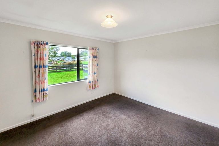 Photo of property in 351b Wellington Road, Wainuiomata, Lower Hutt, 5014