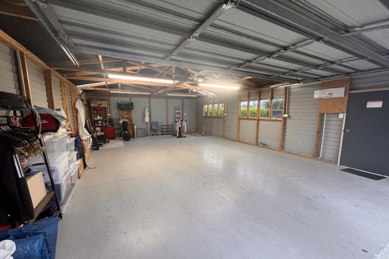 Photo of property in 35 Witham Street, Hornby, Christchurch, 8042