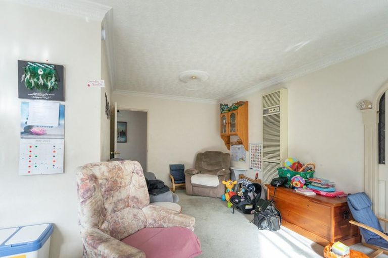 Photo of property in 1 Dresdan Court, Hokowhitu, Palmerston North, 4410