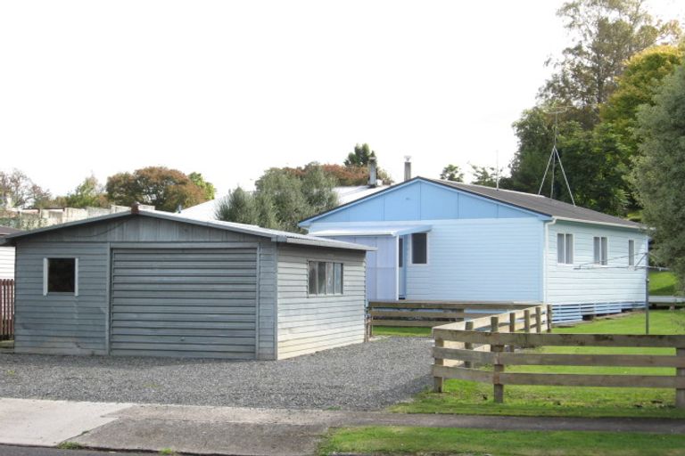 Photo of property in 38 Bear Street, Tirau, 3410