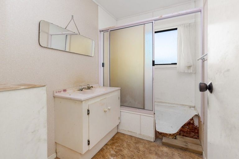 Photo of property in 13b East Street, Raglan, 3225