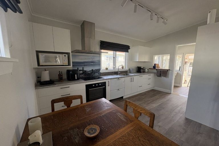Photo of property in 18 Motueka Street, Nelson South, Nelson, 7010