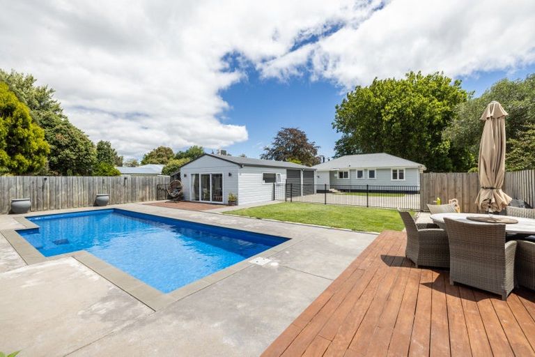 Photo of property in 109 Main Rd Clive, Clive, 4102