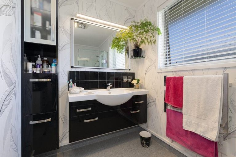 Photo of property in 38 Waerenga Road, Te Kauwhata, 3710