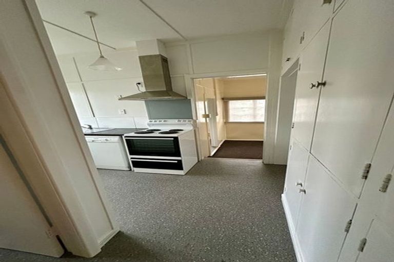 Photo of property in 2 Moorefield Road, Johnsonville, Wellington, 6037