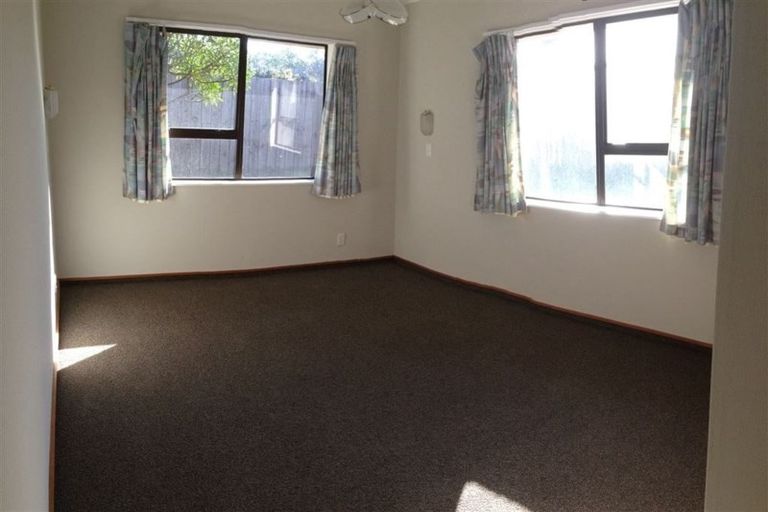 Photo of property in 46 Gurkha Crescent, Khandallah, Wellington, 6035