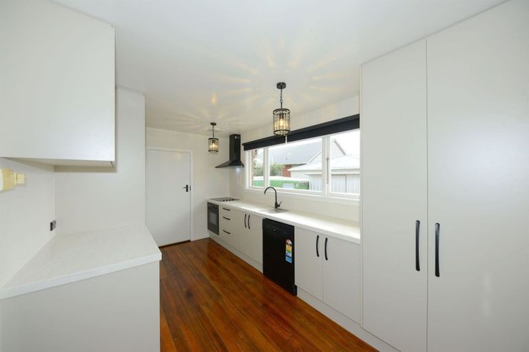 Photo of property in 2/345 Breezes Road, Aranui, Christchurch, 8061