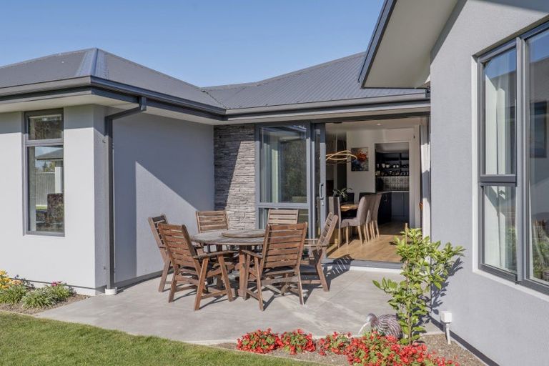 Photo of property in 6 Harrier Place, Amberley, 7410