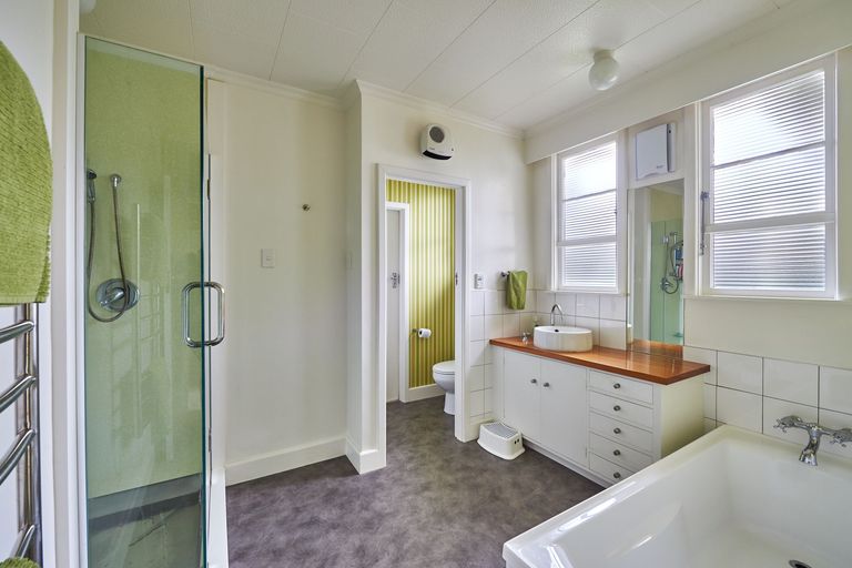 Photo of property in 387 Albert Street, Hokowhitu, Palmerston North, 4410