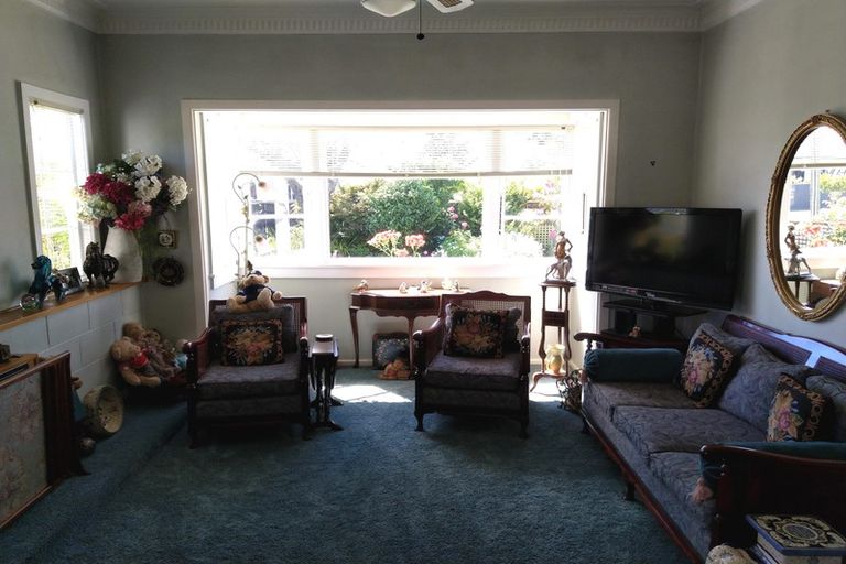 Photo of property in 1/17 Waterhouse Street, Taradale, Napier, 4112