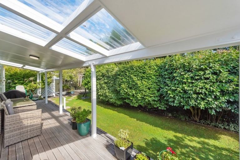 Photo of property in 9 Minchin Crescent, St Andrews, Hamilton, 3200