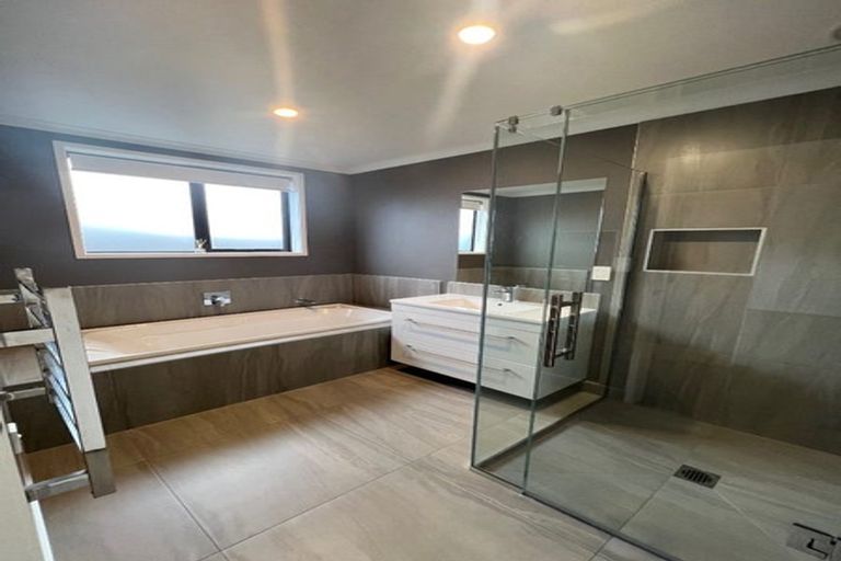 Photo of property in 60 Tawhiti Road, Pukekohe, 2120