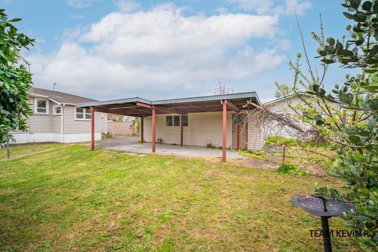 Photo of property in 28 Brightwell Street, Papakura, 2110