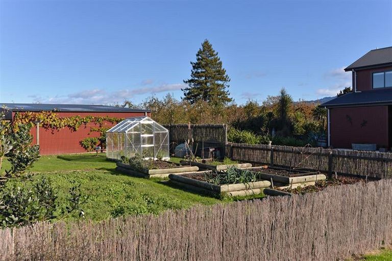 Photo of property in 38 Umukuri Road, Riwaka, Motueka, 7198