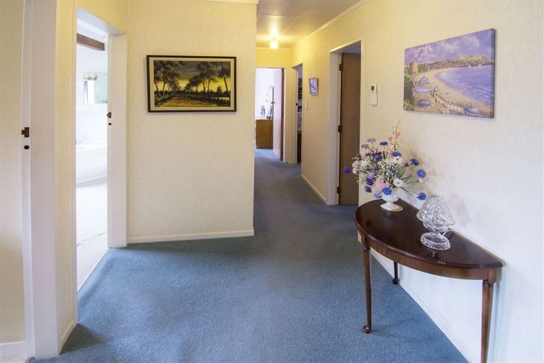 Photo of property in 6 Rewa Place, Lansdowne, Masterton, 5810