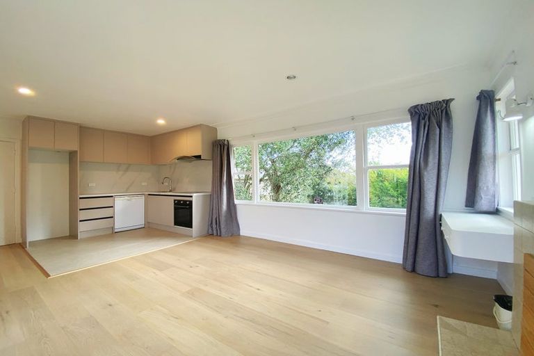 Photo of property in 1/8a Bracken Avenue, Takapuna, Auckland, 0622