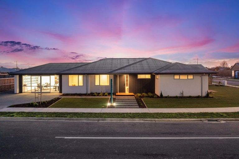 Photo of property in 43 Wai Iti Avenue, Redwoodtown, Blenheim, 7201