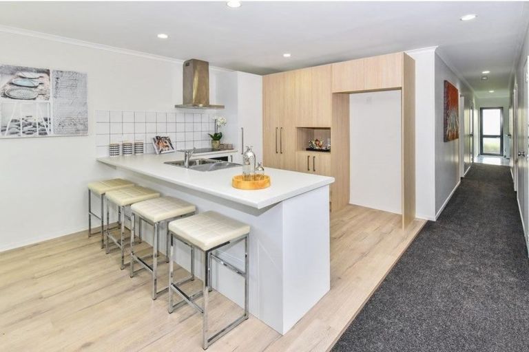 Photo of property in 60a Arimu Road, Papakura, 2110