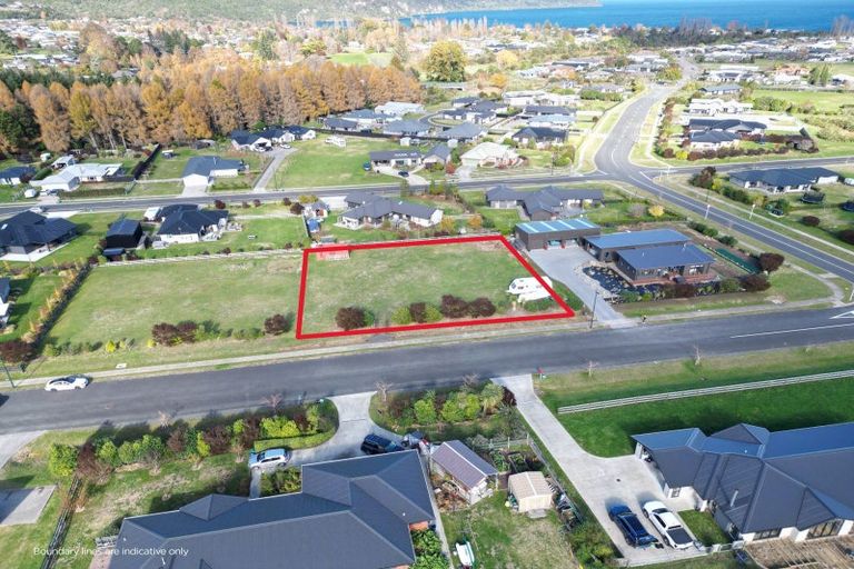 Photo of property in 4 Lancewood Way, Kinloch, Taupo, 3377
