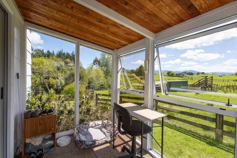 Photo of property in 148 Adelaide Road, Dannevirke, 4930